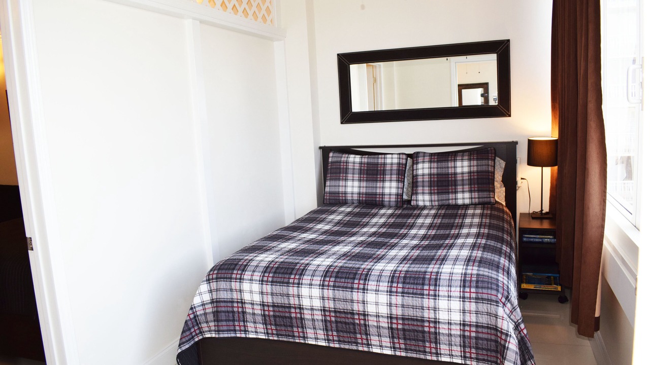 Photo of Bedroom in Galt Mile