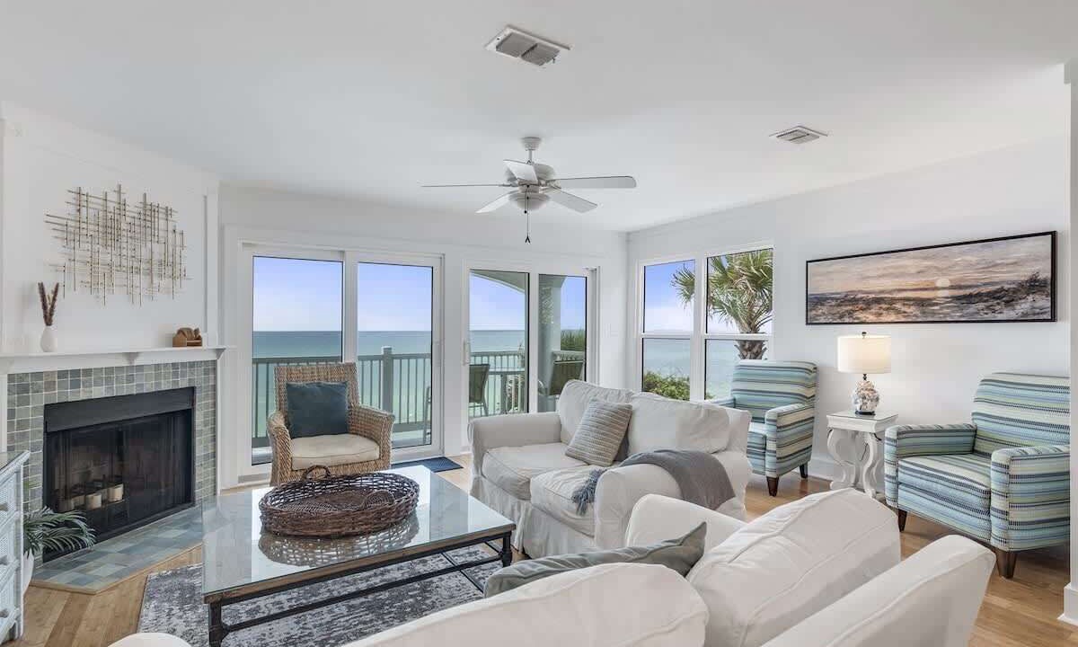 Photo of Livingroom in Seacrest