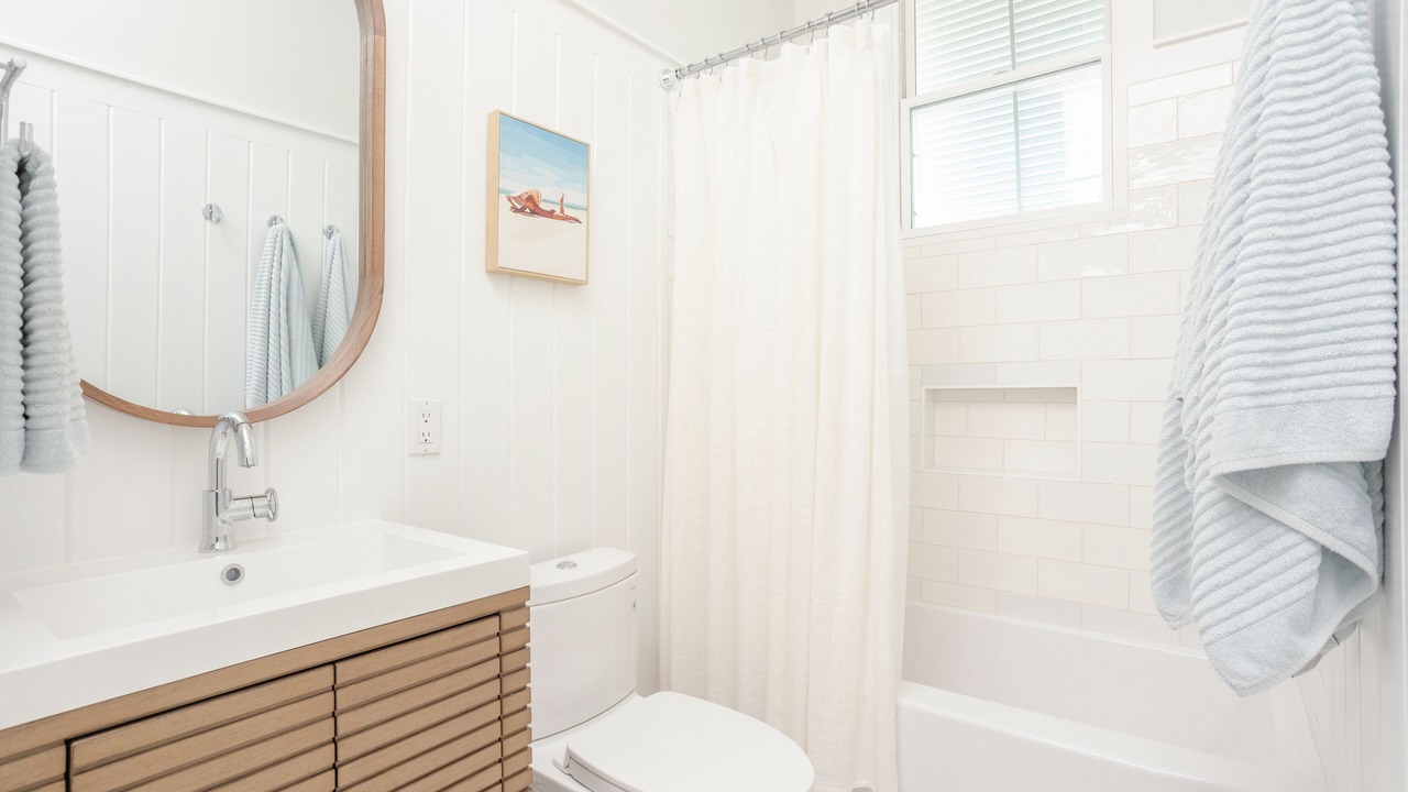 Photo of Bathroom in Sunnyside