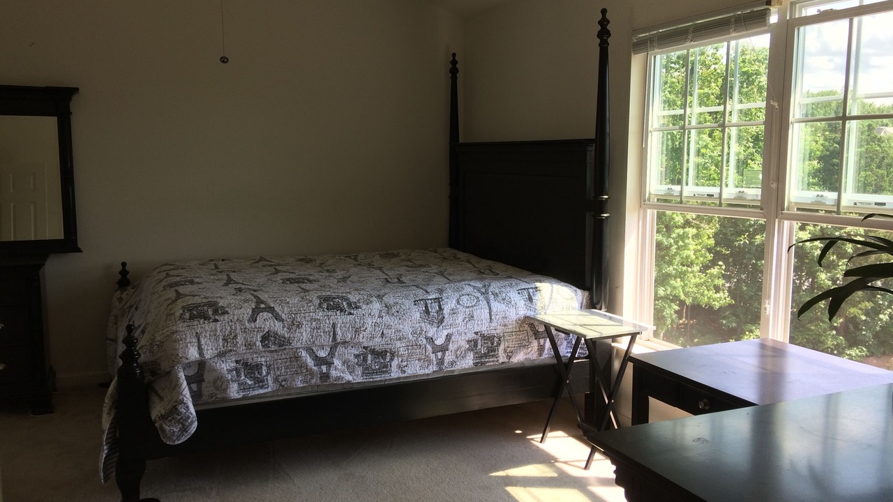 Photo of Bedroom in Dulles Town Center