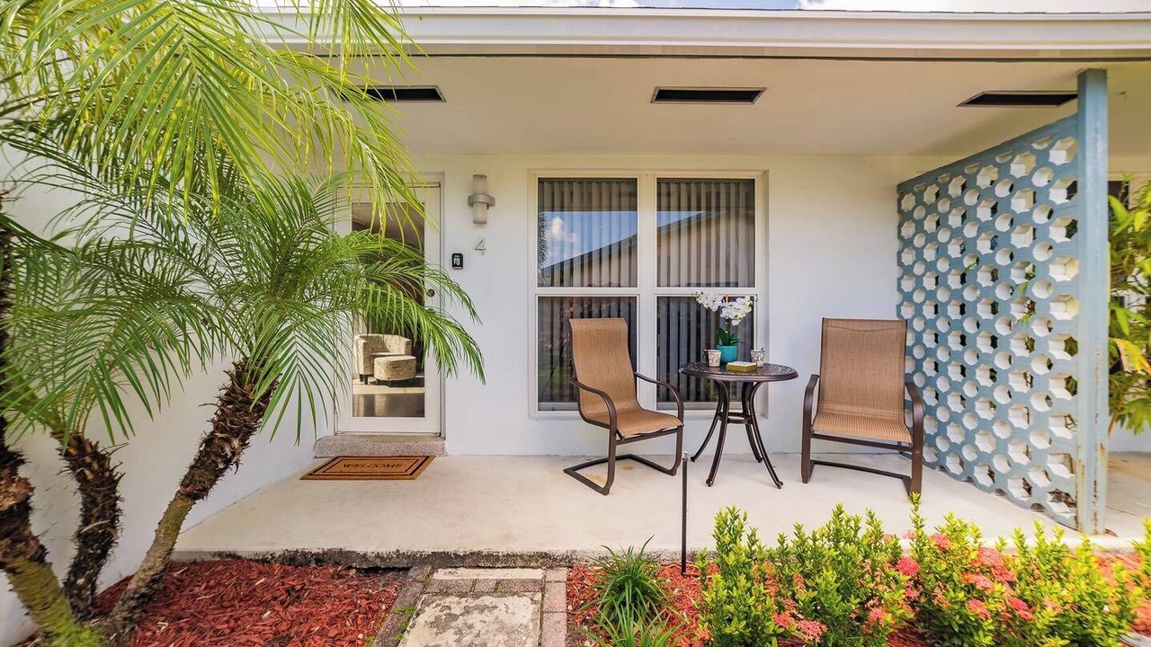 Photo of Patio Balcony in Poinsettia Heights