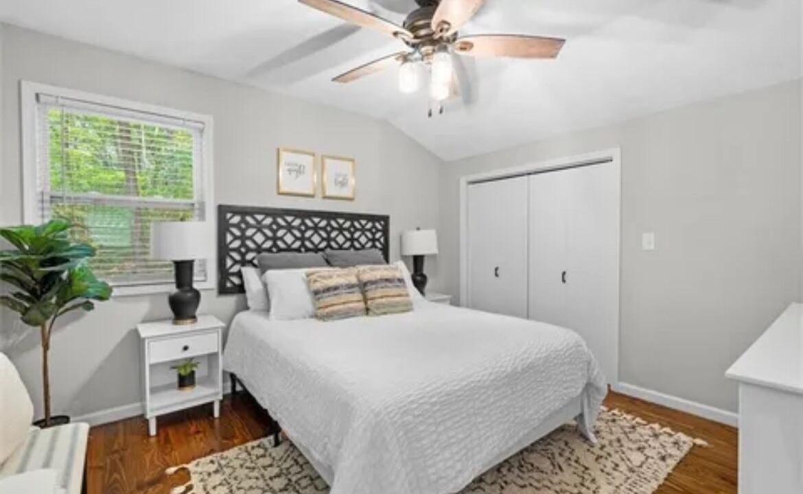 Photo of Bedroom in Helen