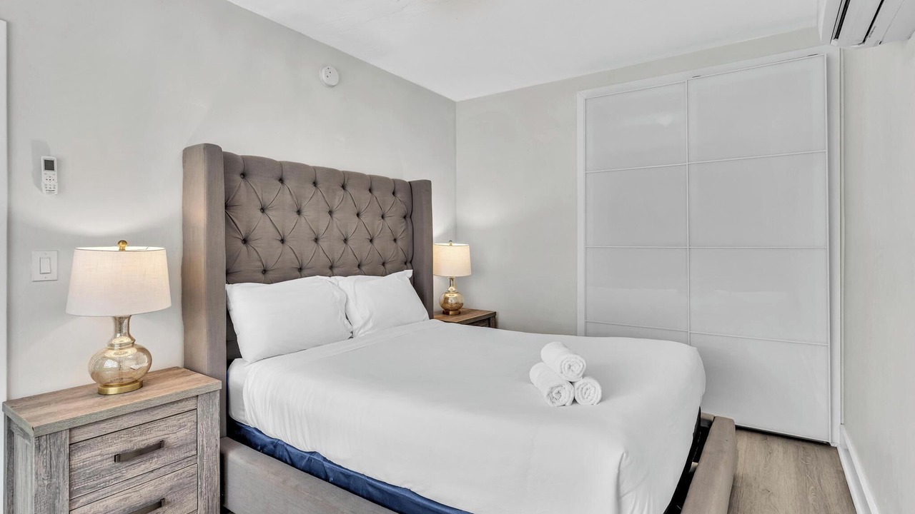 Photo of Bedroom in Bay Harbor Islands
