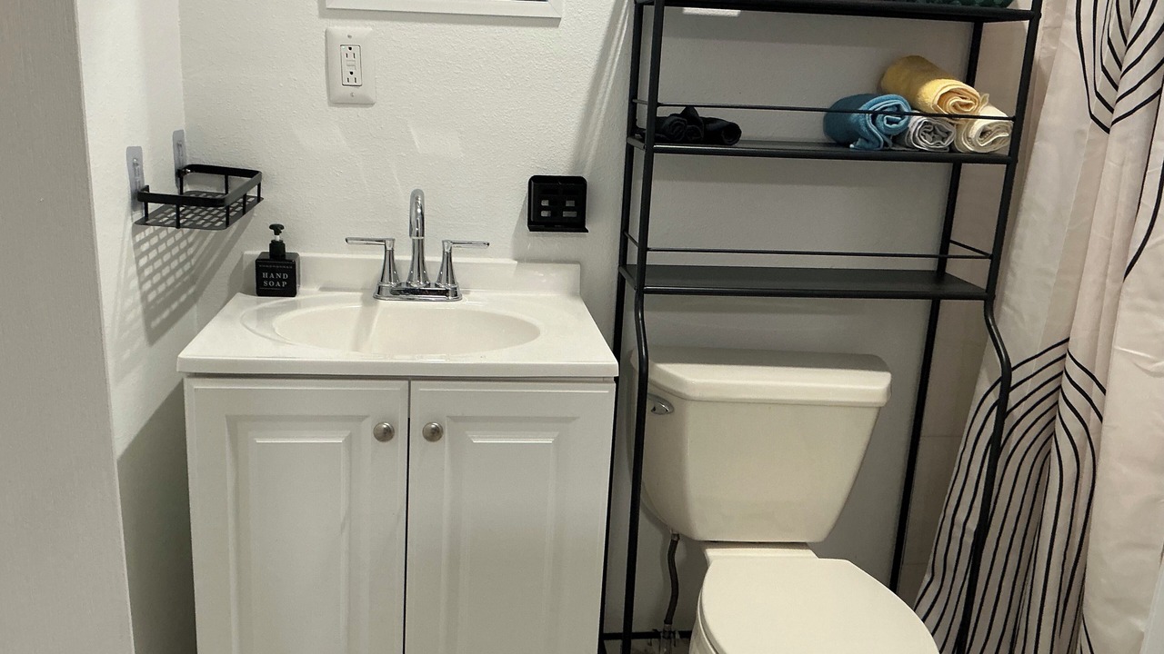 Photo of Bathroom in Temple Crest