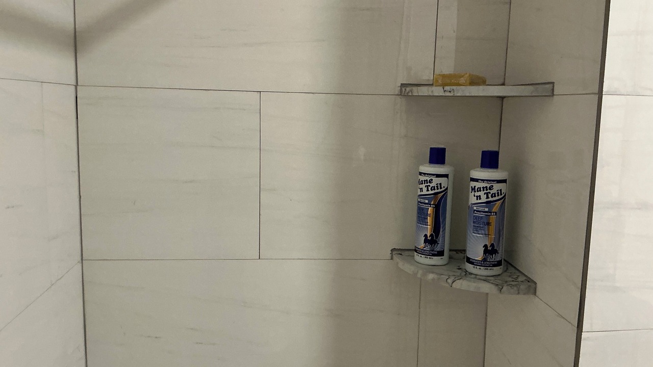 Photo of Bathroom in Temple Crest