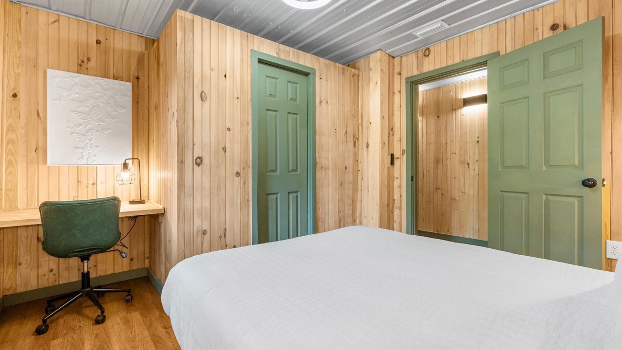 Photo of Bedroom in Citrus Springs