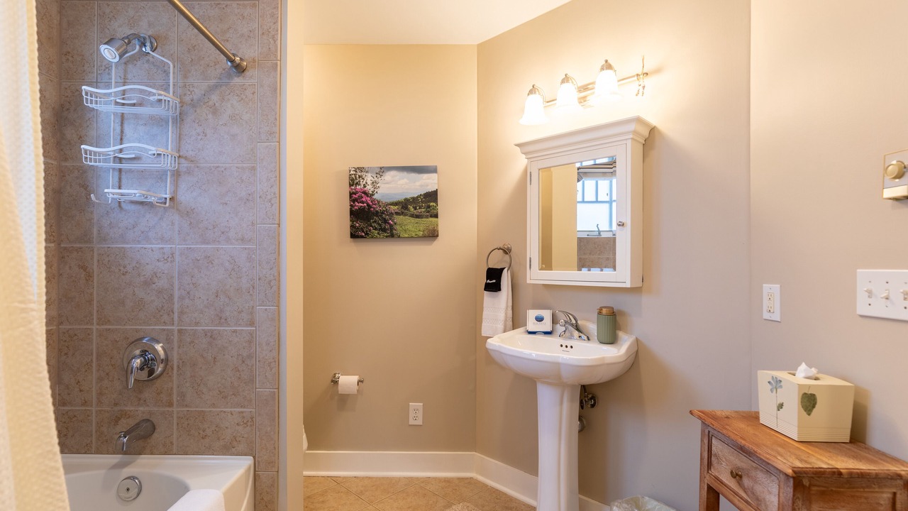 Photo of Bathroom in Foscoe