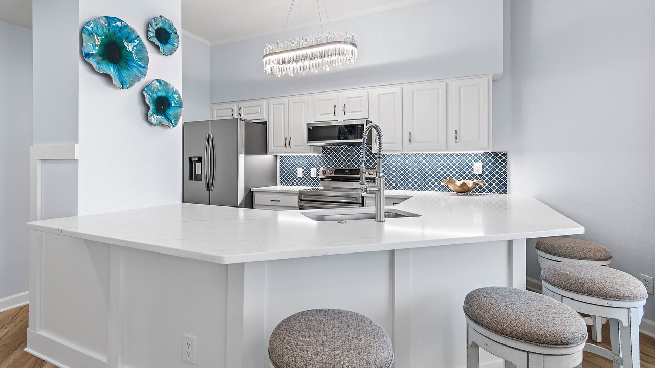 Photo of Kitchen in Avalon Beach Estates