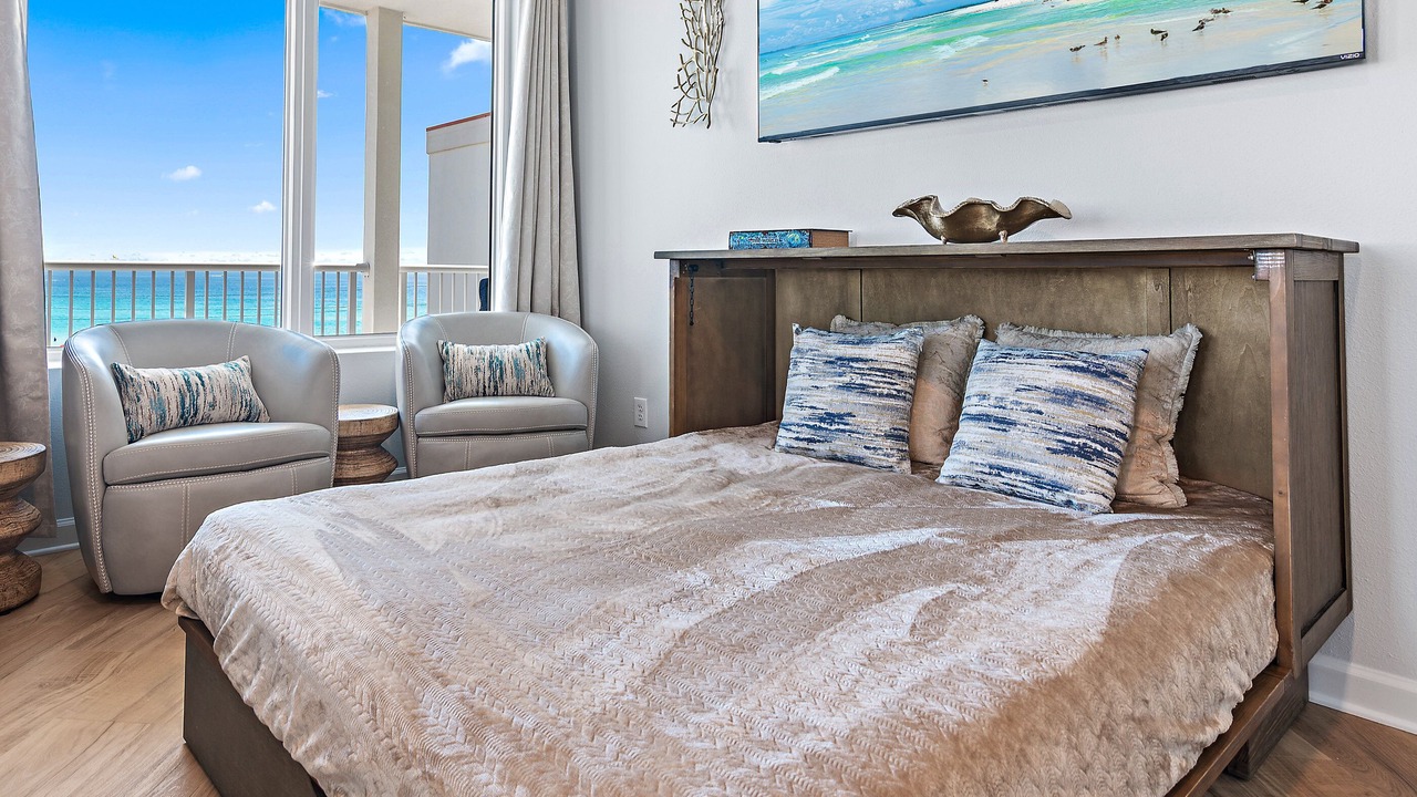 Photo of Bedroom in Avalon Beach Estates