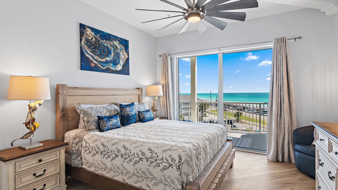 Photo of Bedroom in Avalon Beach Estates
