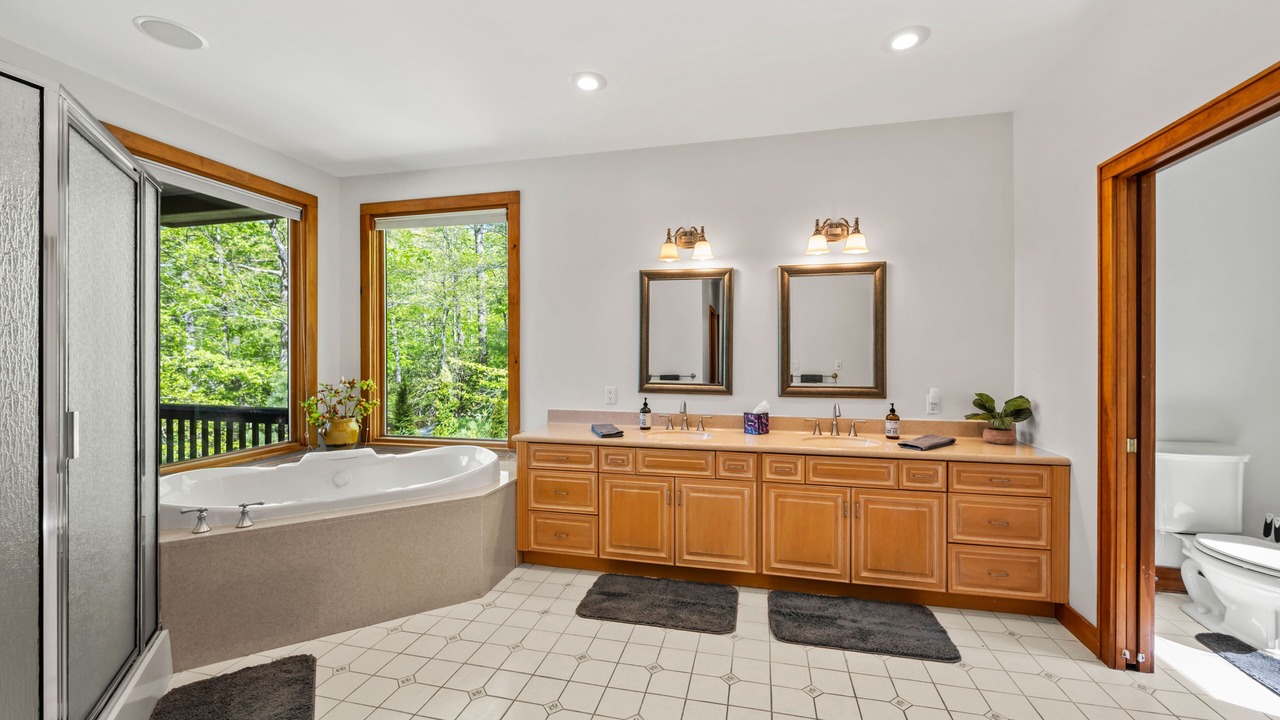 Photo of Bathroom in Cedar Mountain