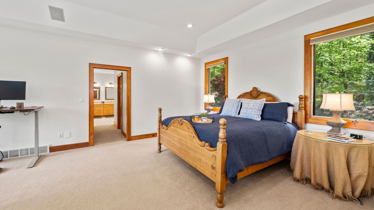 Photo of Bedroom in Cedar Mountain
