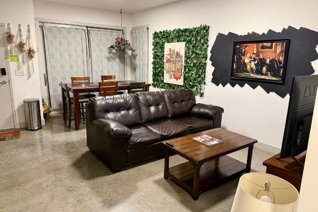 Photo of Livingroom in South Nashville