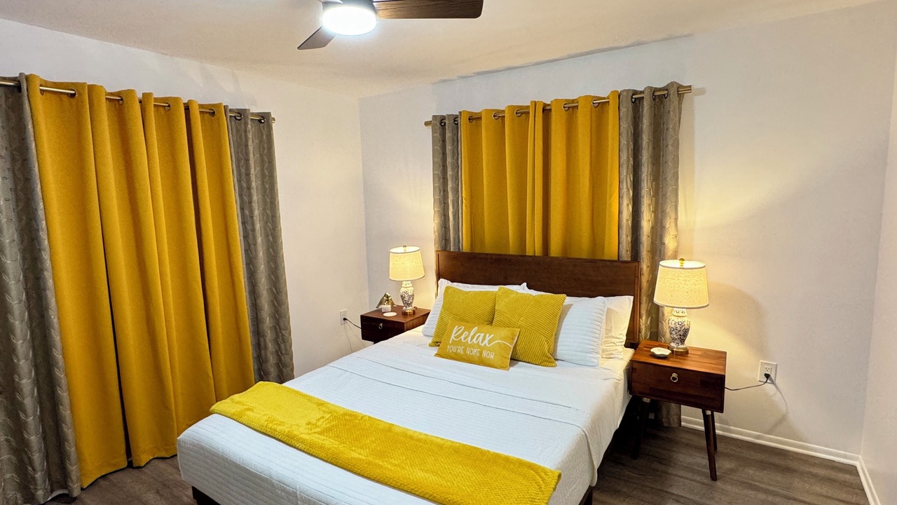 Photo of Bedroom in Bayou Oaks