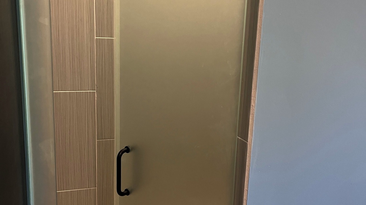 Photo of Bathroom in Truckland