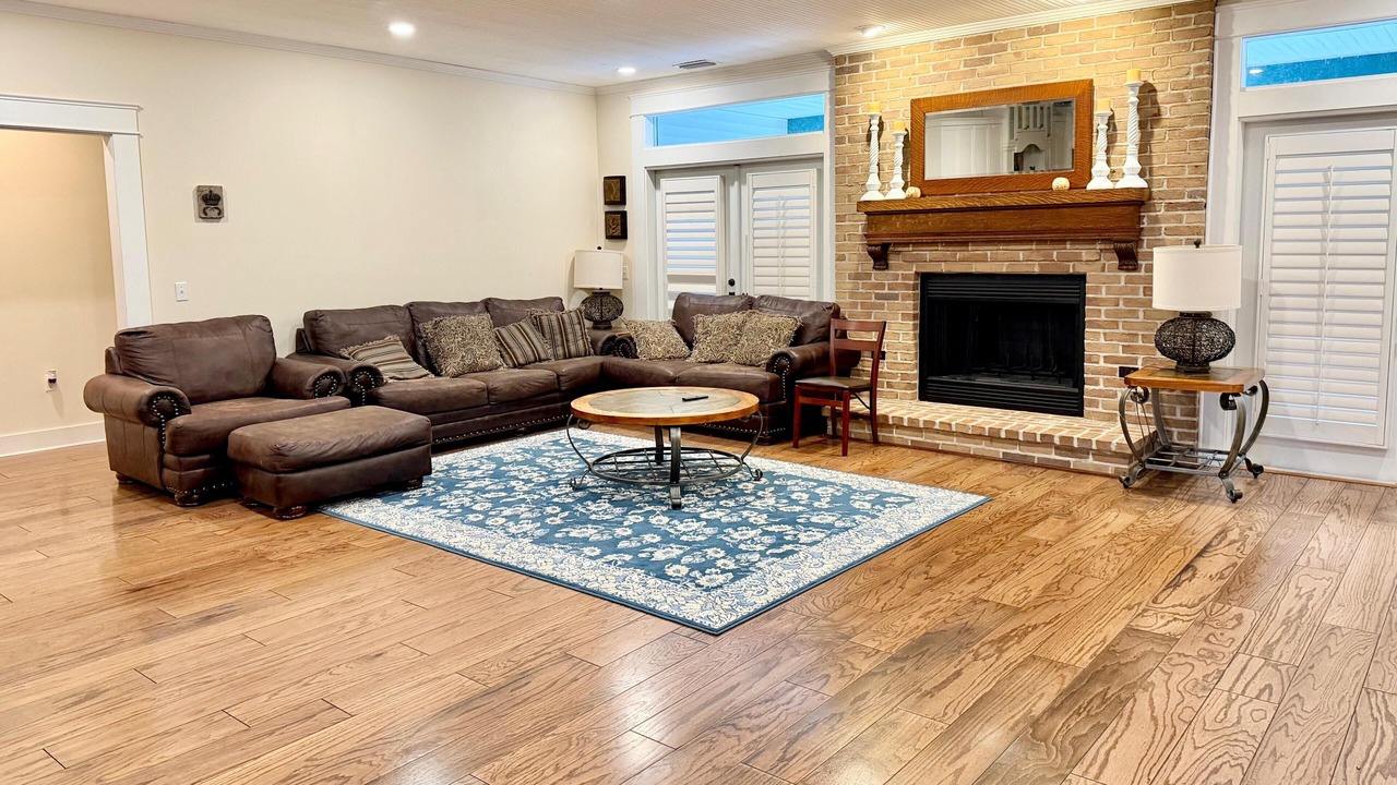 Photo of Livingroom in Wesley Chapel