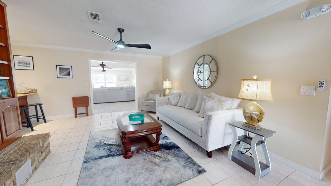 Photo of Livingroom in Gulf Pines