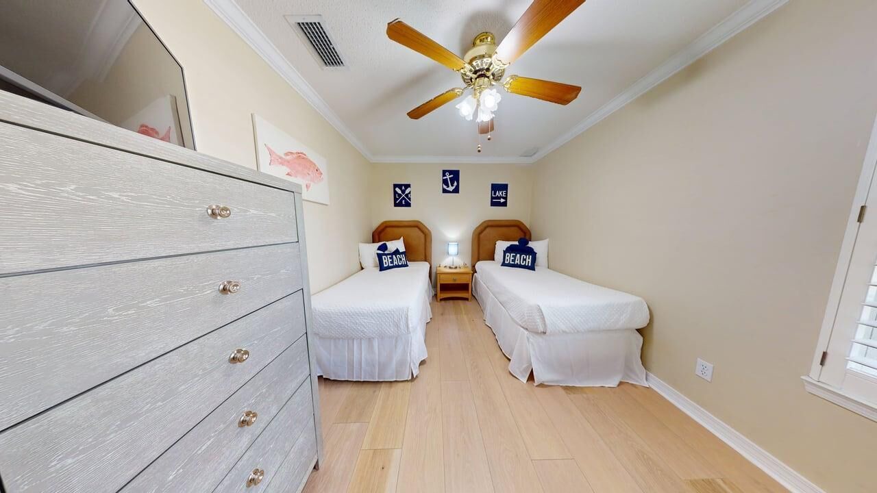 Photo of Bedroom in Gulf Pines