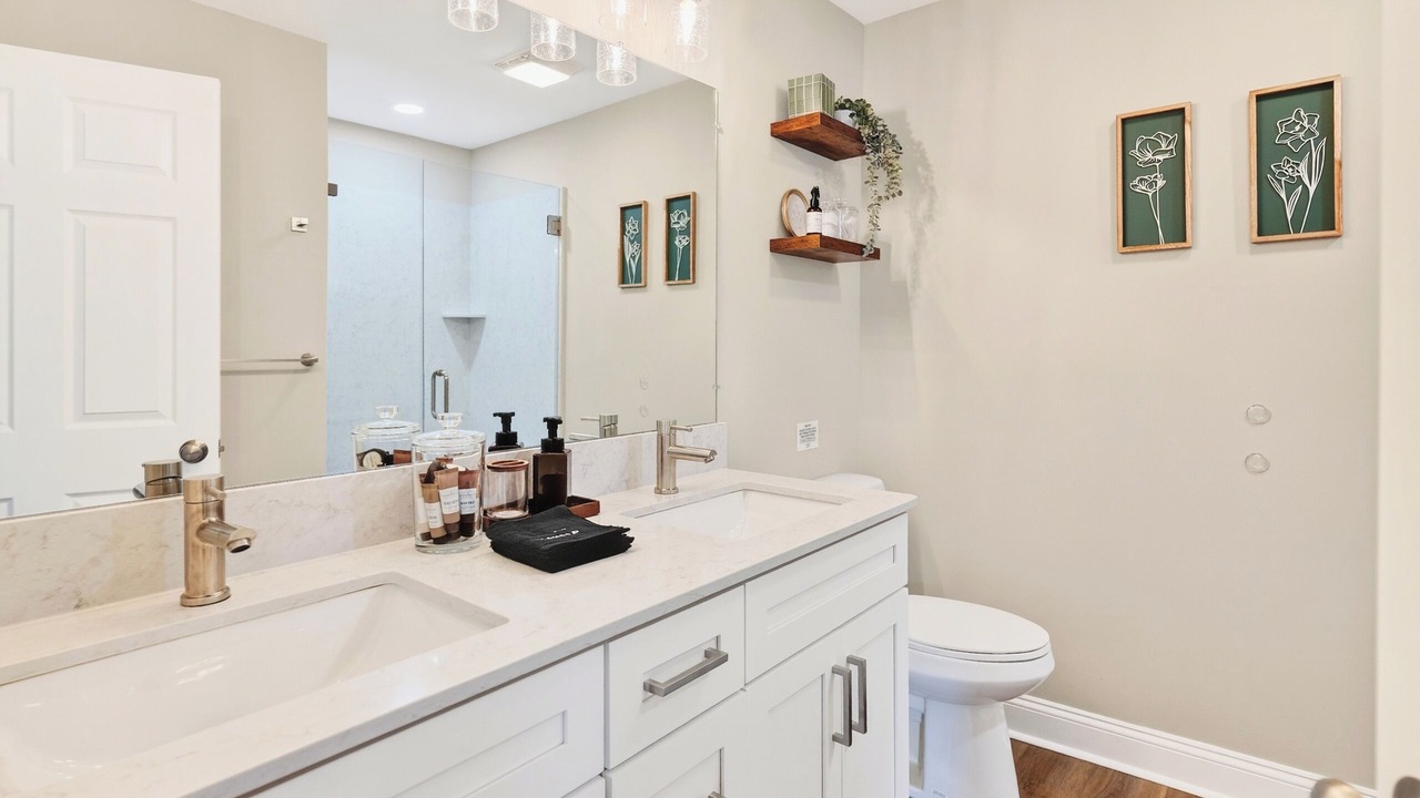 Photo of Bathroom in Pilot Mountain