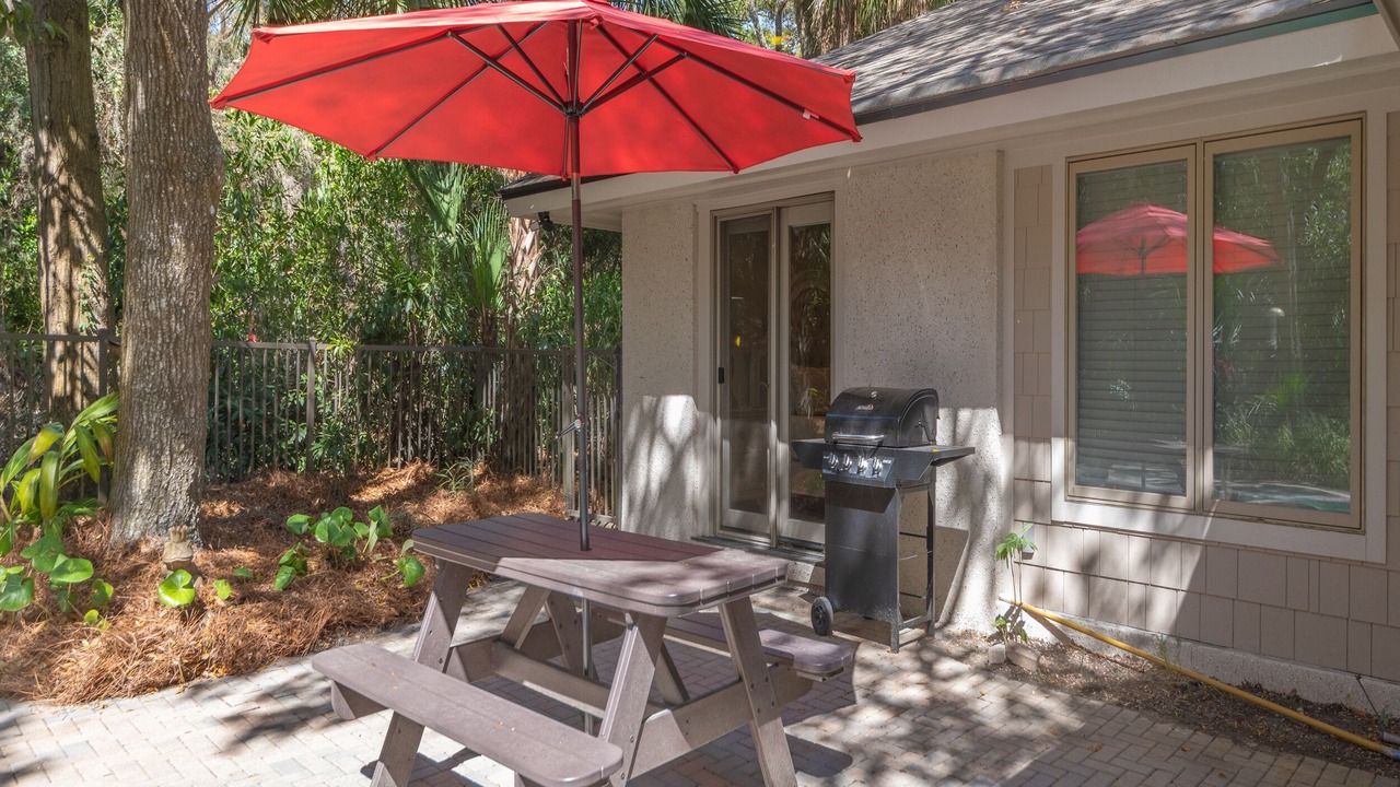 Photo of Outdoor in Heritage Woods
