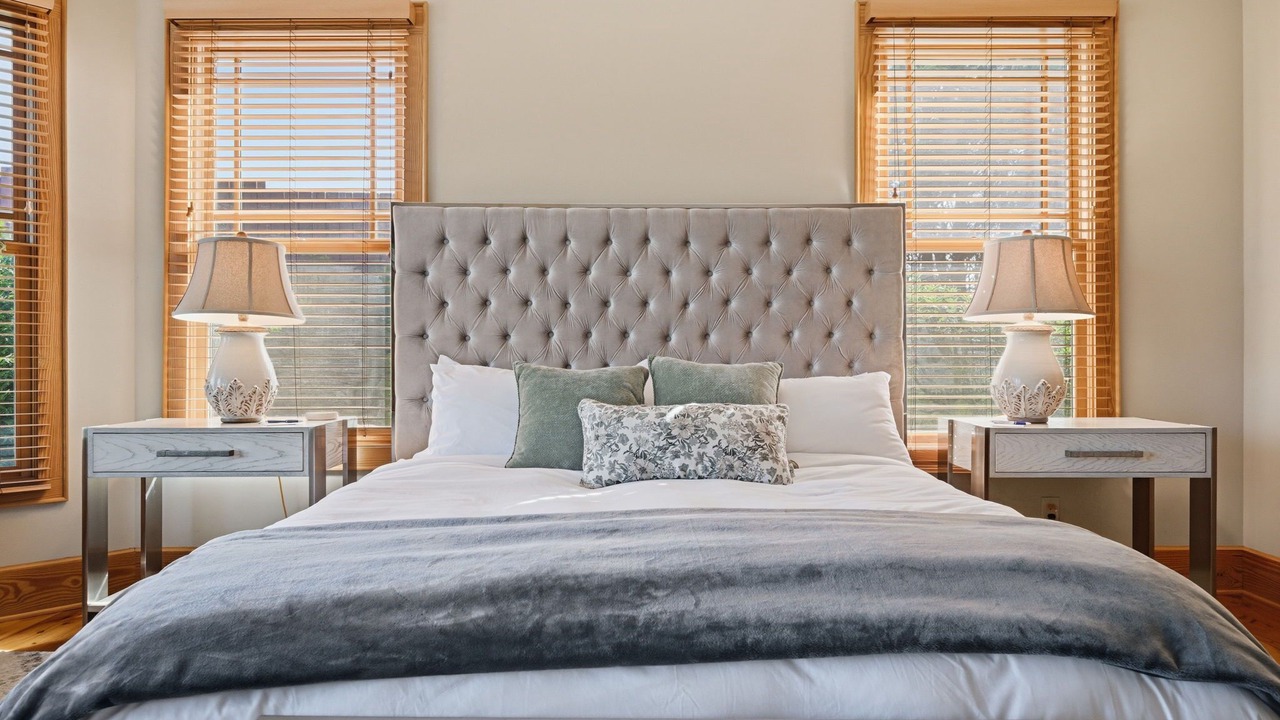 Photo of Bedroom in Butler