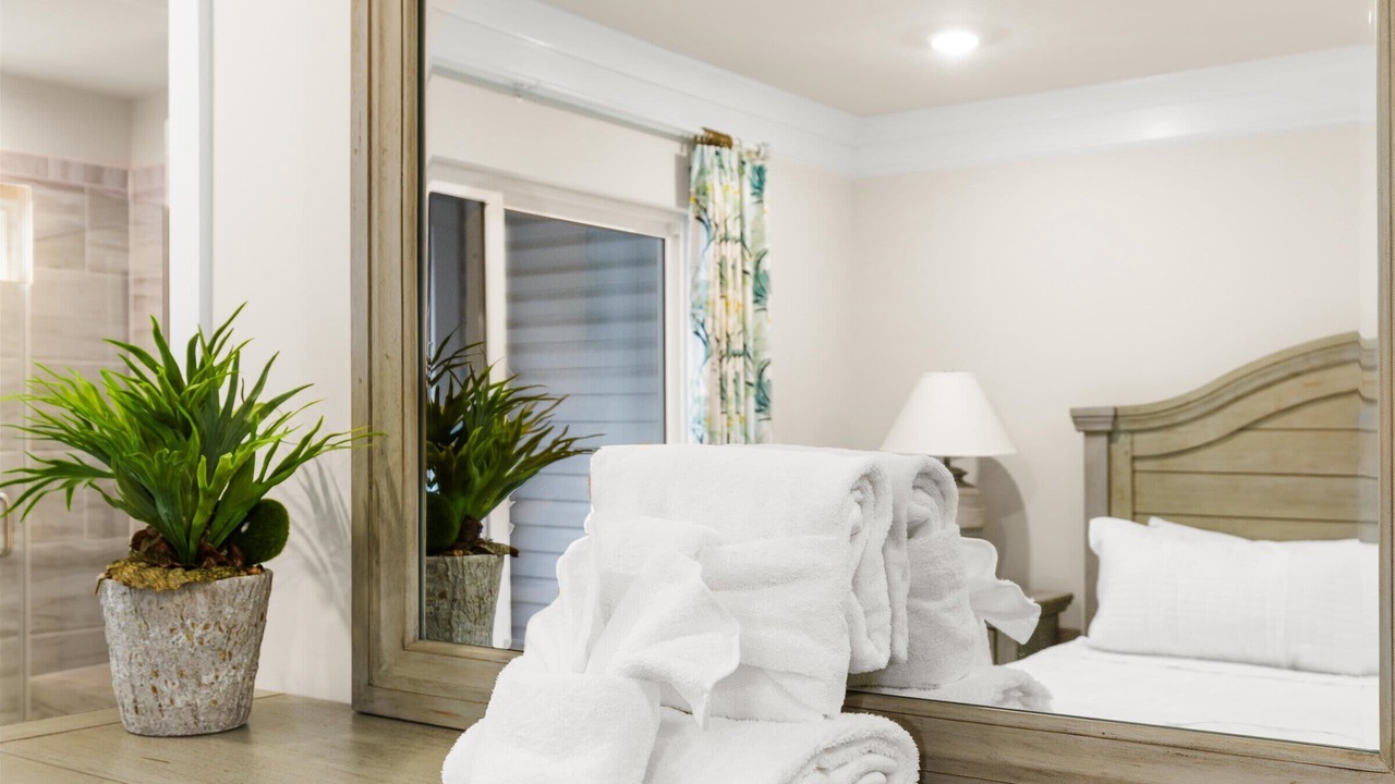 Photo of Bedroom in Caine Woods
