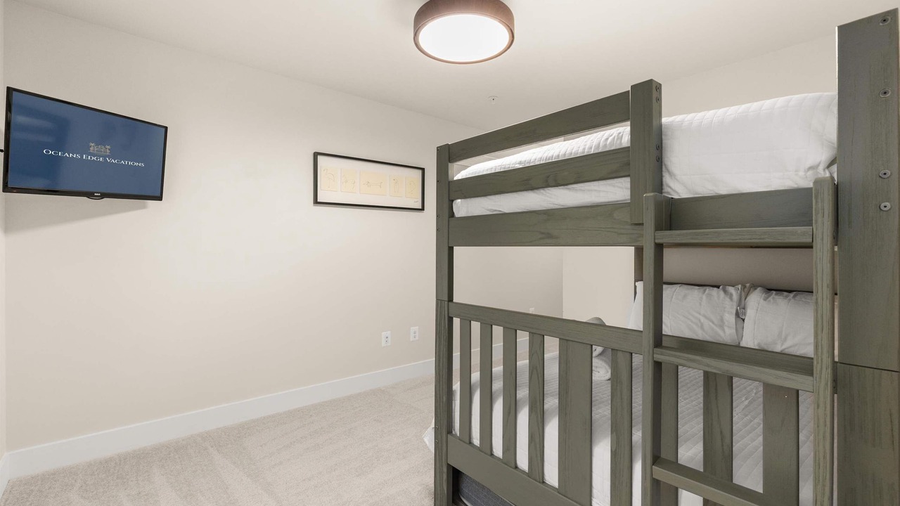 Photo of Bedroom in Caine Woods