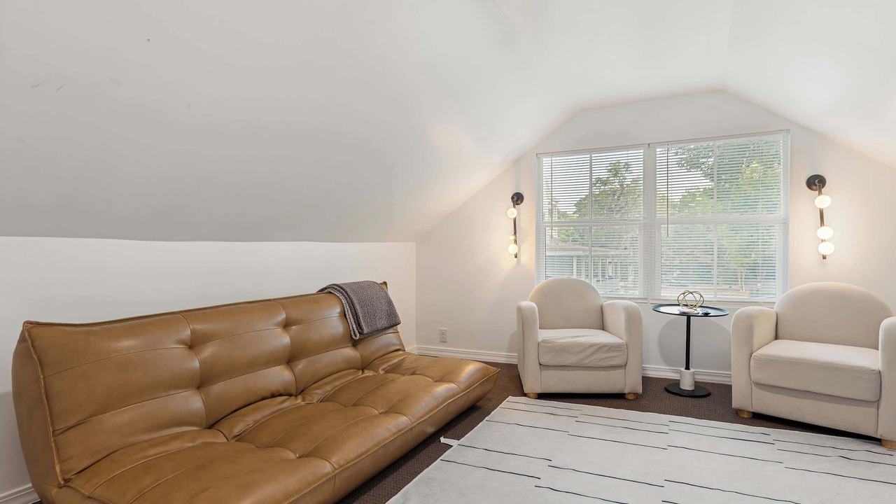 Photo of Livingroom in The Old Commons