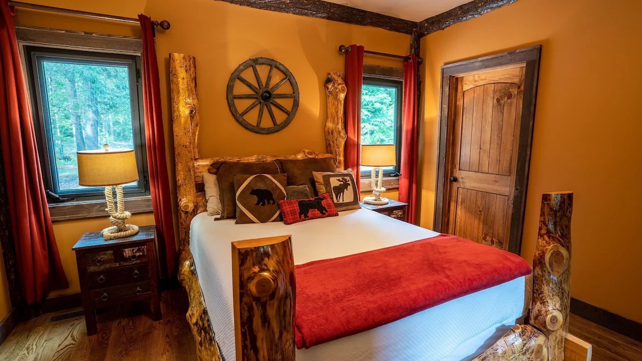 Photo of Bedroom in Goldbond