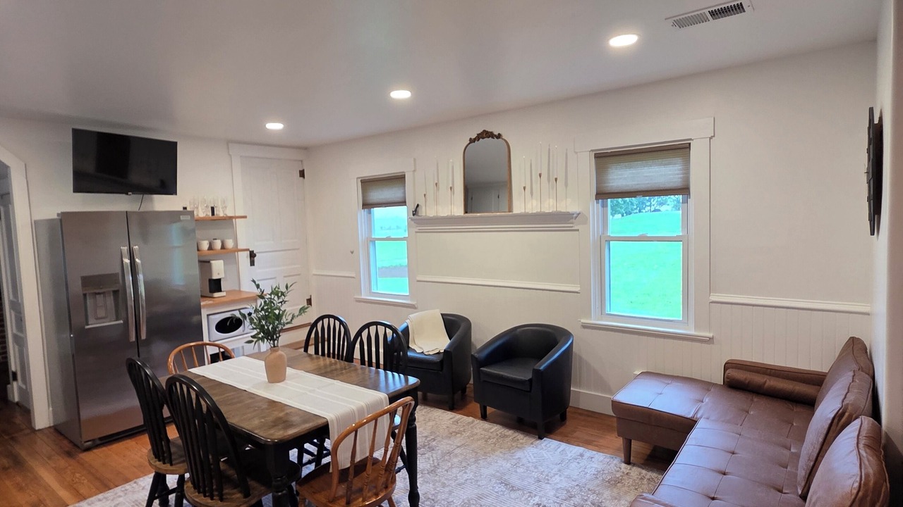 Photo of Livingroom in Leola