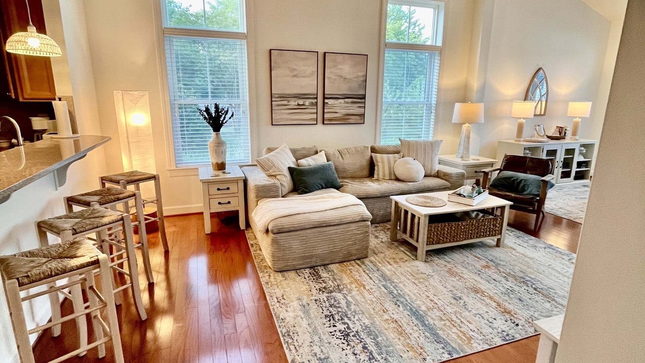 Photo of Livingroom in The Commons