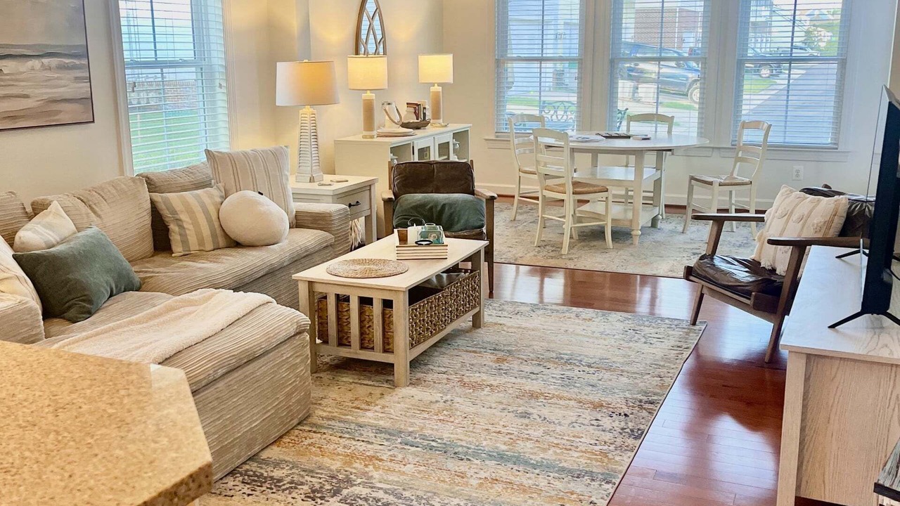 Photo of Livingroom in The Commons