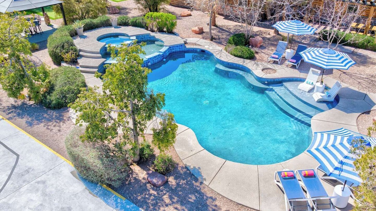 Photo of Outdoor in Paradise
