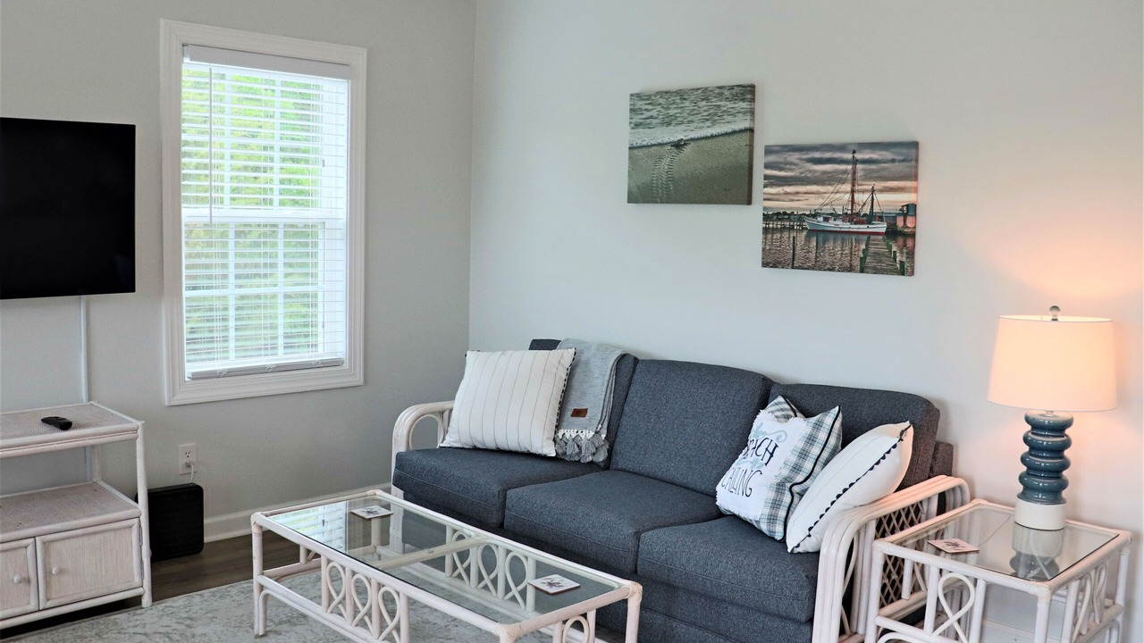 Photo of Livingroom in The Point