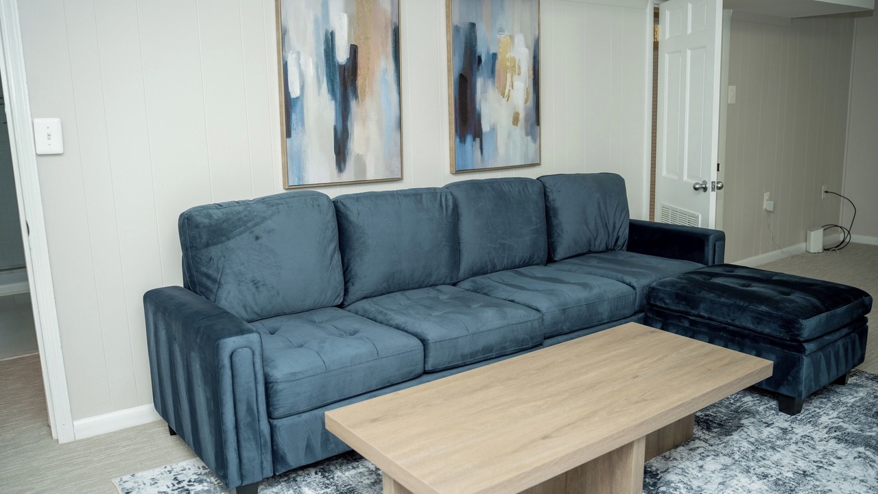 Photo of Livingroom in Wheaton-Glenmont