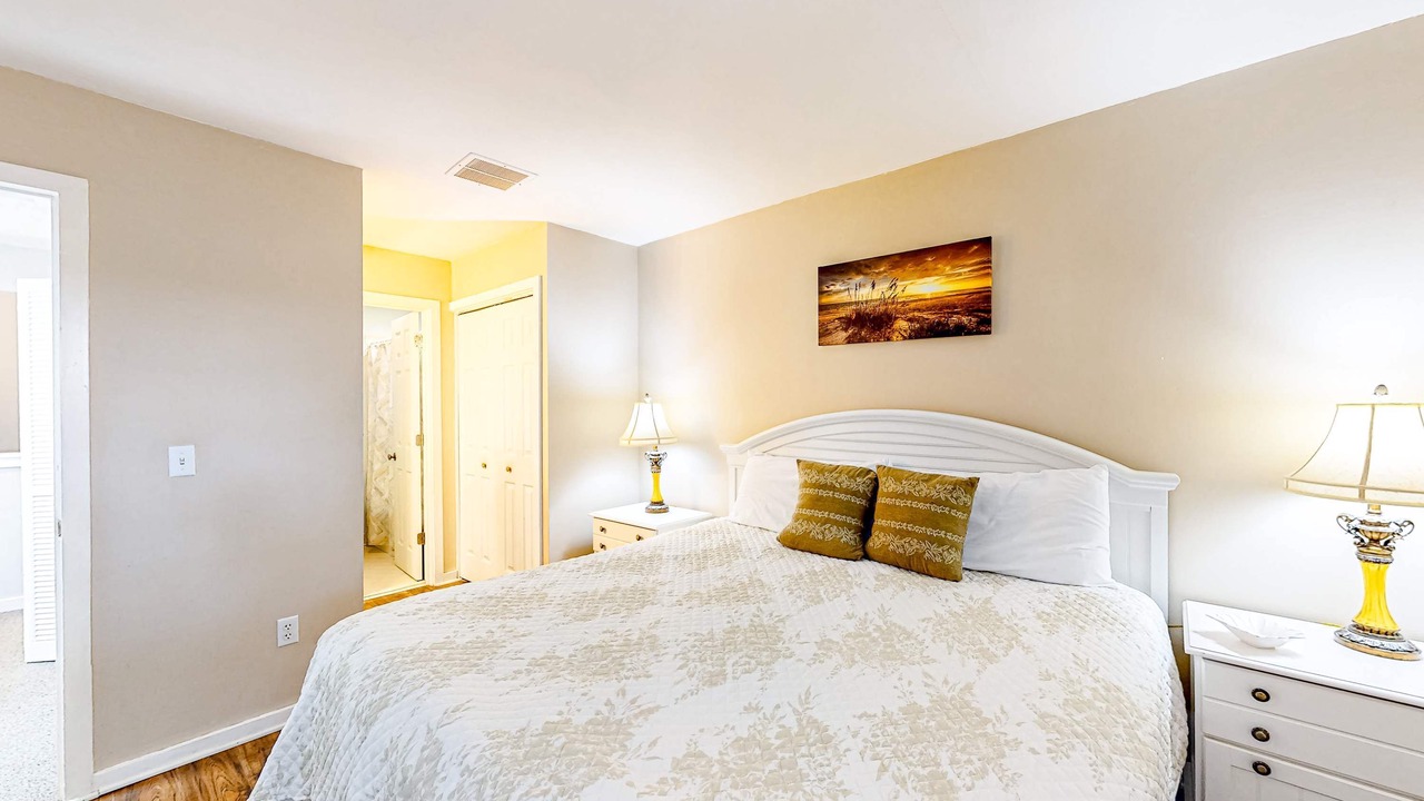 Photo of Bedroom in Shipyard Plantation