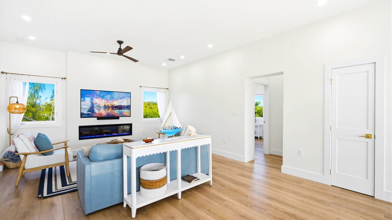 Photo of Livingroom in Sugarloaf Key