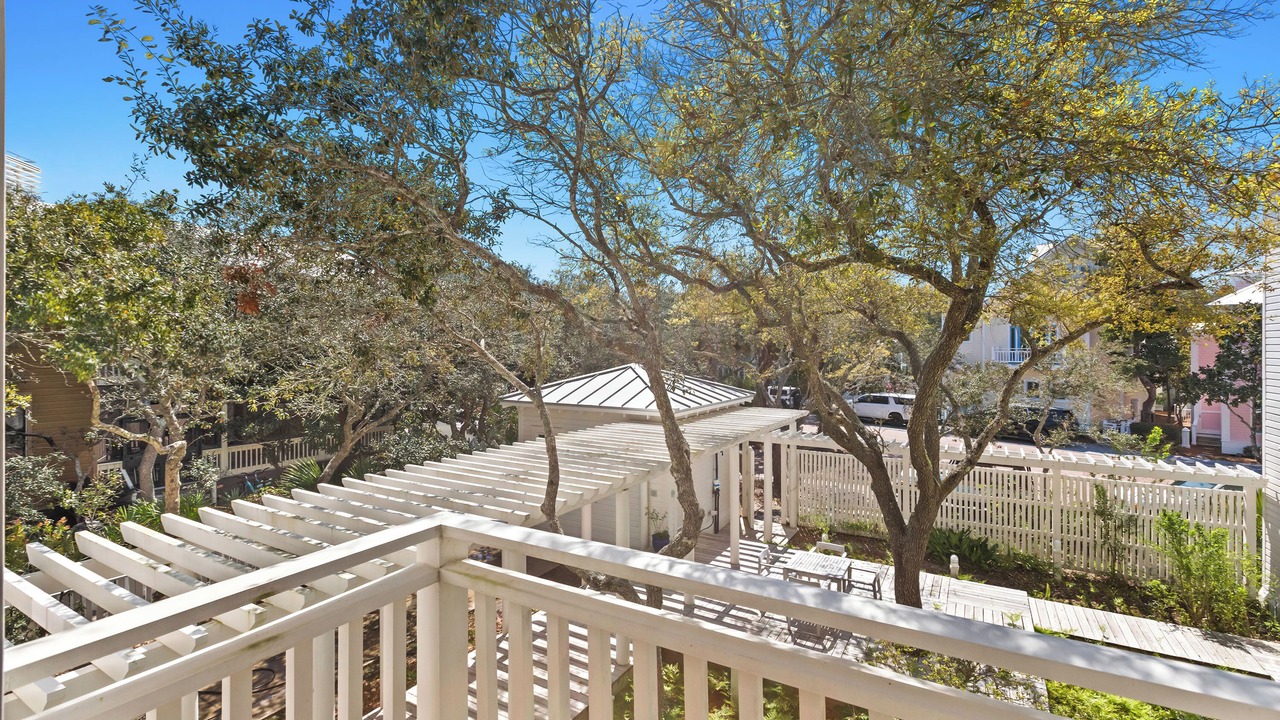 Photo of Patio Balcony in Seaside