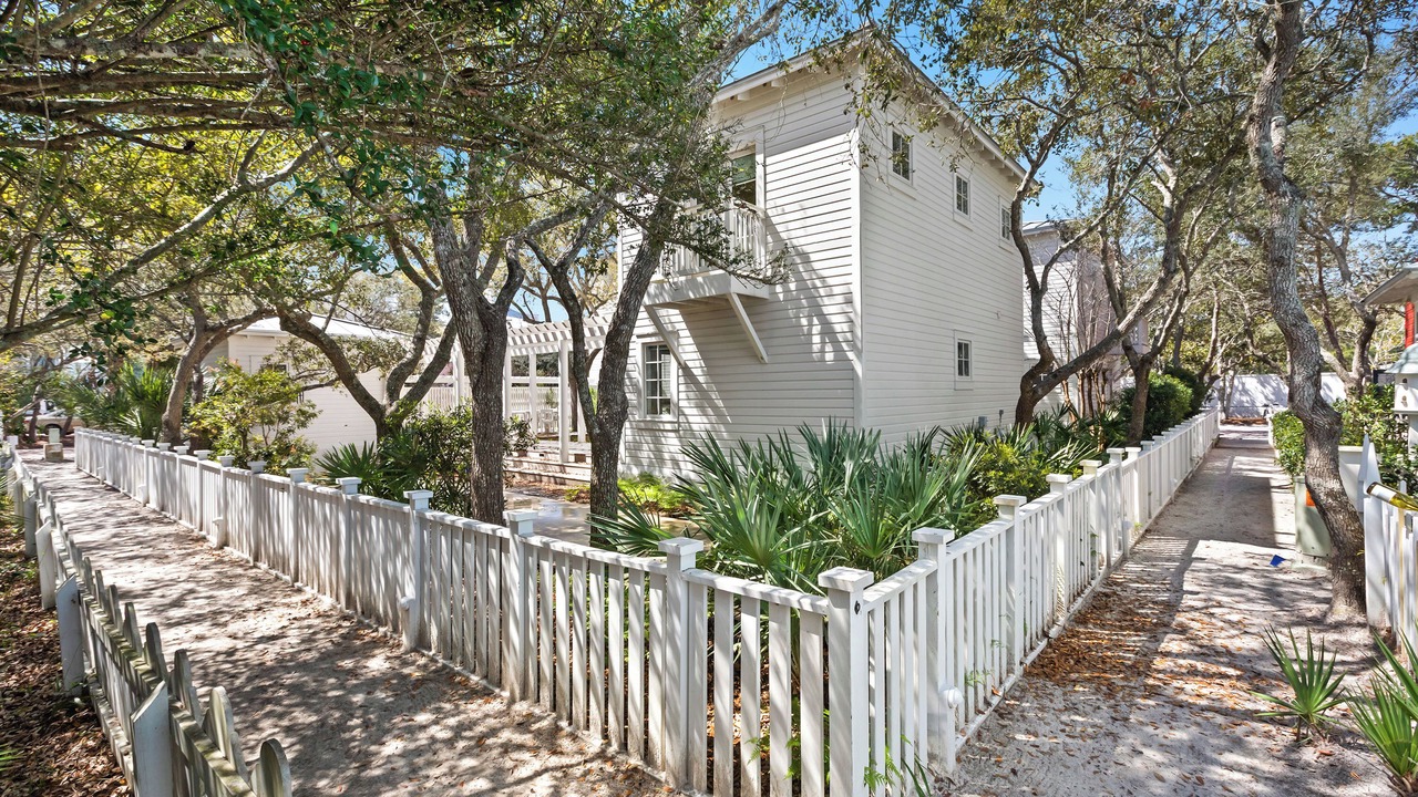 Photo of Outdoor in Seaside