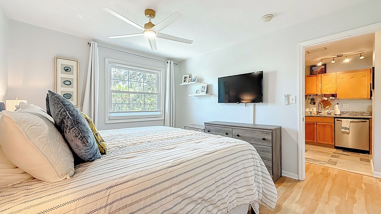 Photo of Bedroom in Coquina Key