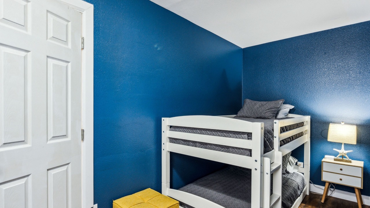 Photo of Bedroom in Foothills