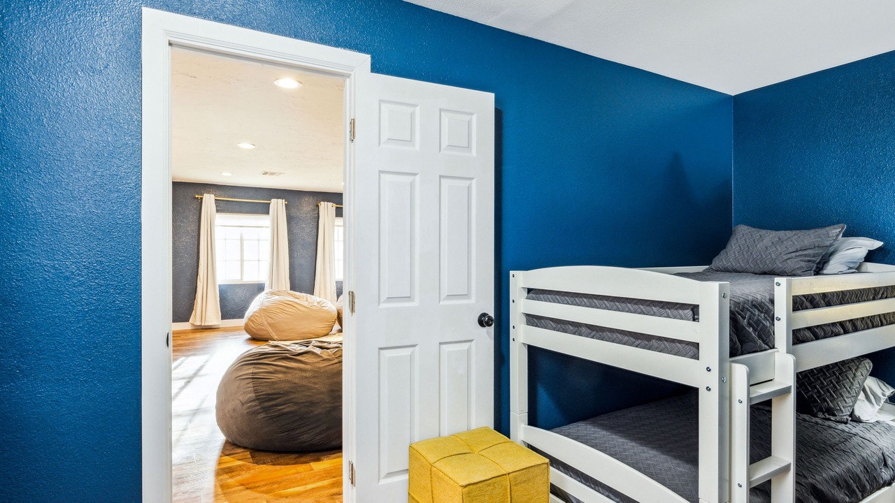 Photo of Bedroom in Foothills