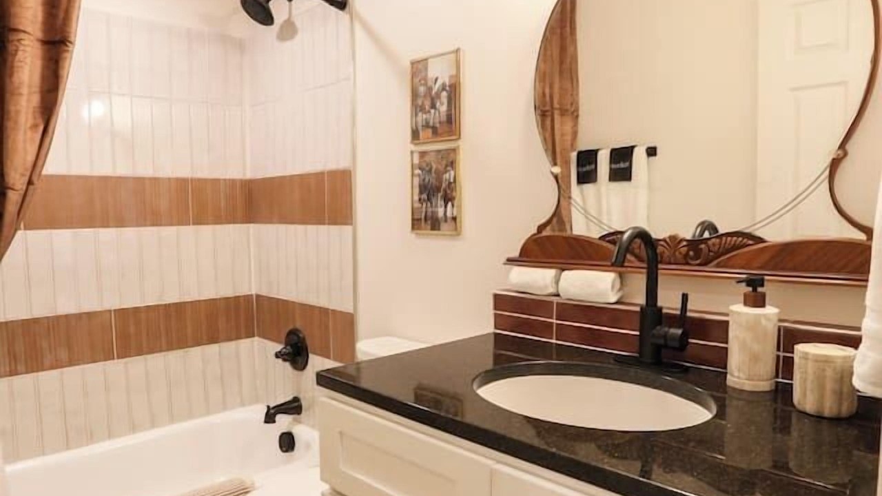 Photo of Bathroom in Campobello