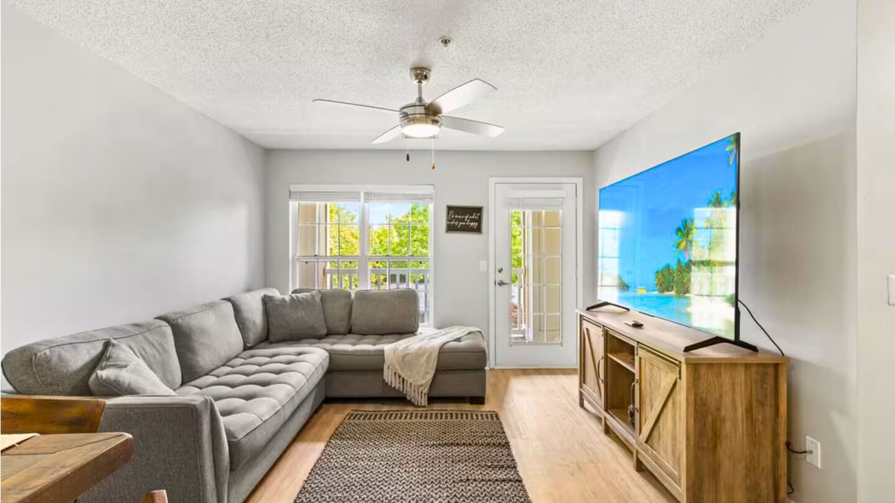 Photo of Livingroom in Greenville