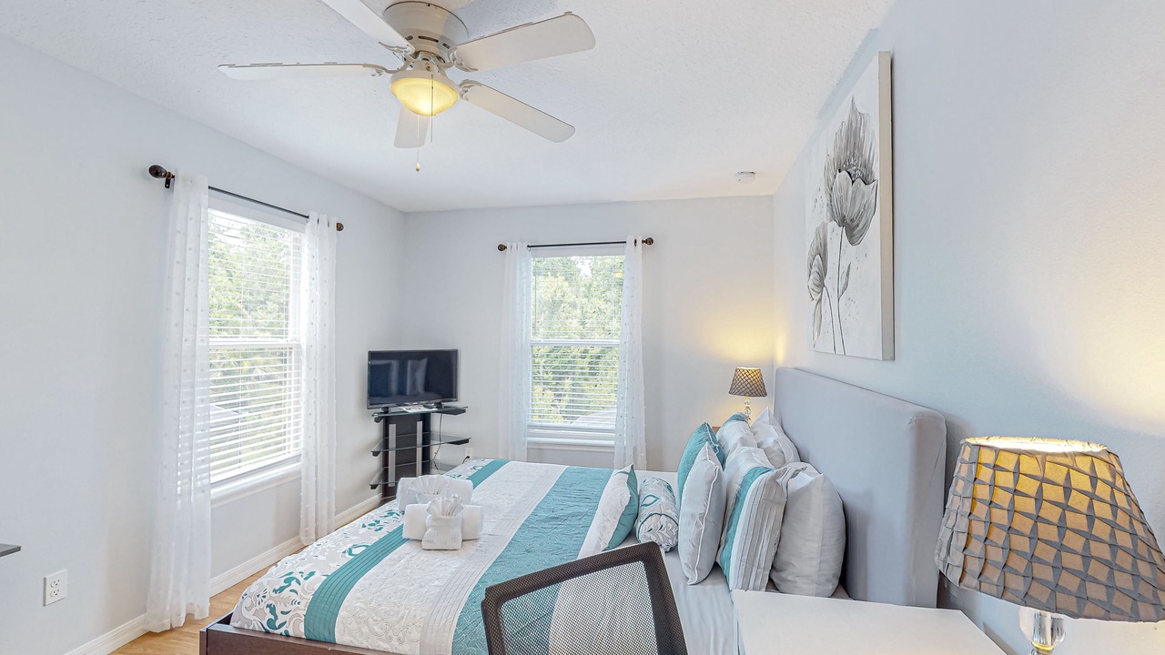 Photo of Bedroom in Sandy Ridge