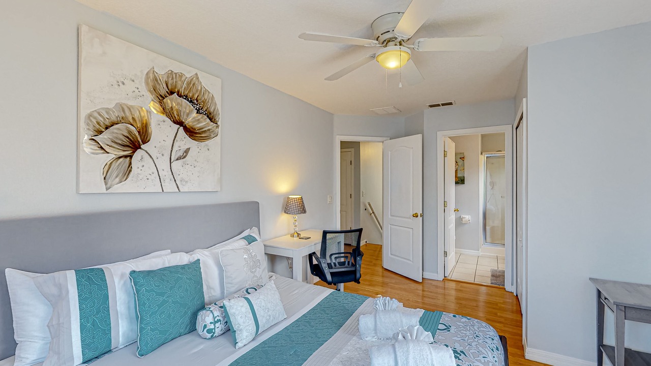 Photo of Bedroom in Sandy Ridge