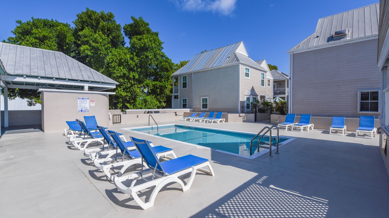 Photo of Outdoor in Uptown - Upper Duval