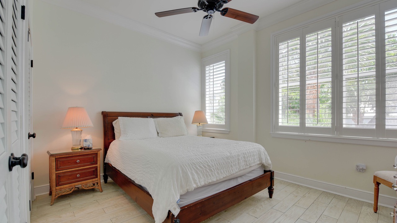Photo of Bedroom in Bahama Village