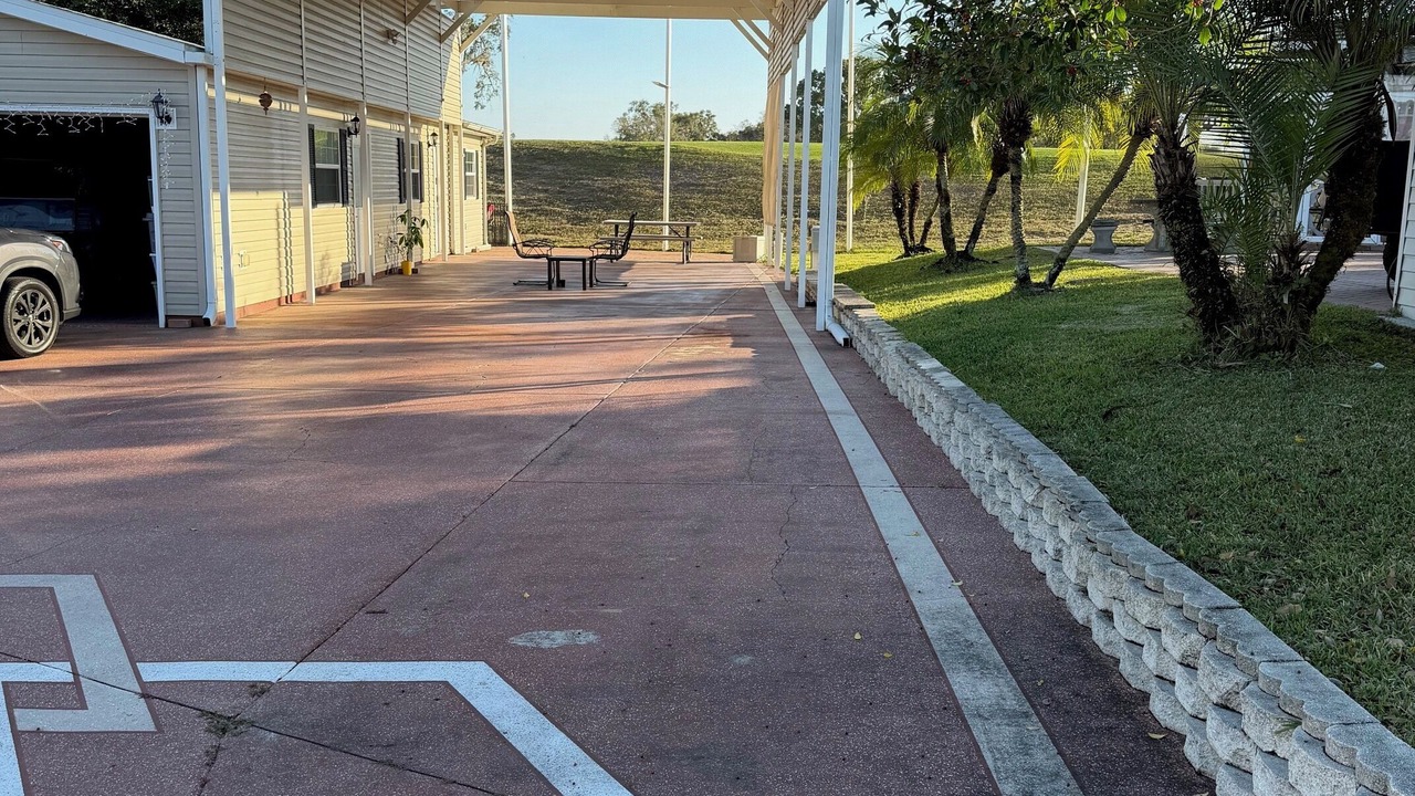 Photo of Outdoor in Deer Creek