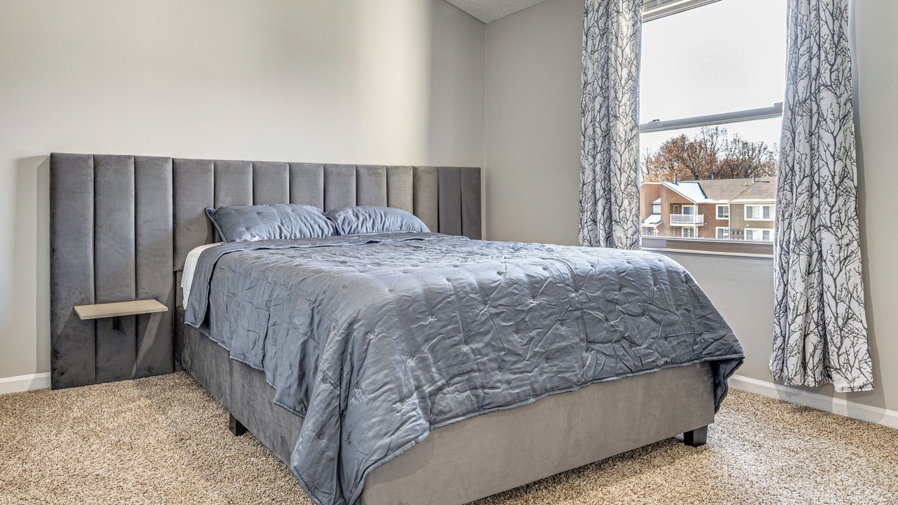 Photo of Bedroom in Castleton